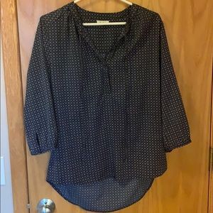 Quarter sleeve dress shirt